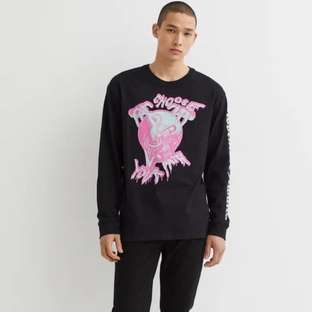 H&M Black and Pink Choose Your Path Graphic Long Sleeve Tee